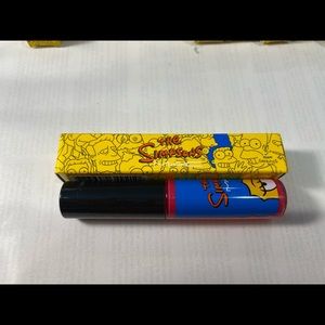 MAC -  itchy and Scratchy and sexy slip gloss